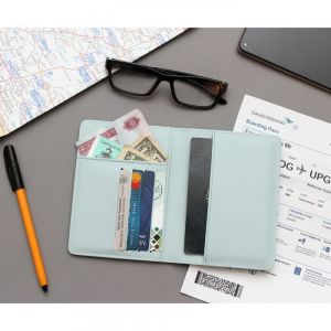 PORTA PASAPORTE NARBONA. personalizada