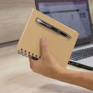 SET DE LIBRETA Y BOLÍGRAFO