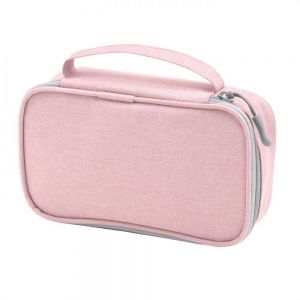 NECESSAIRE