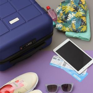 MALETA RÍGIDA MEDIANA personalizada